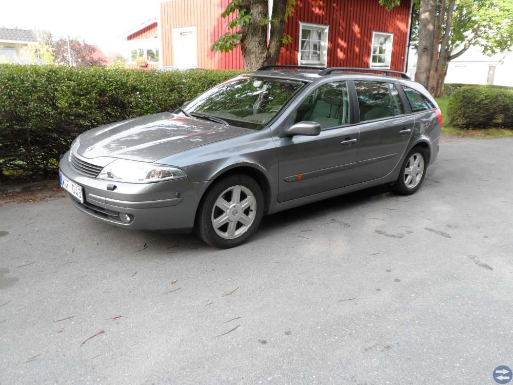 Renault Laguna 2.0T -04