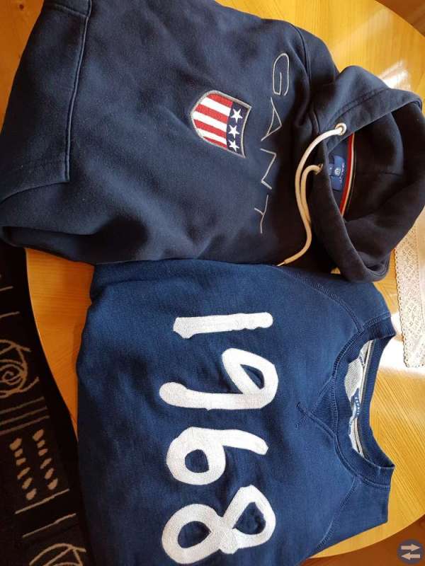 Gant hoodie och Esprit tröja.