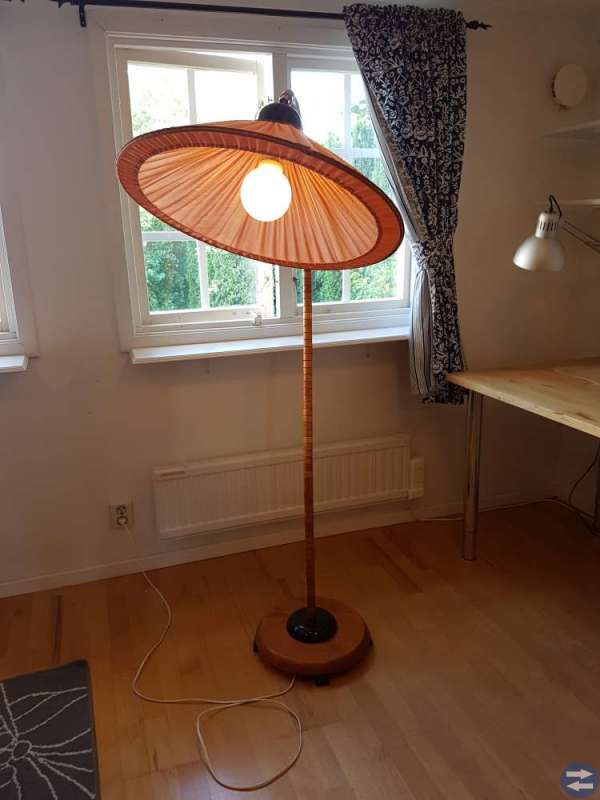 Golvlampa