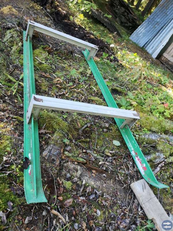 Aluminiumsläde för isfiske