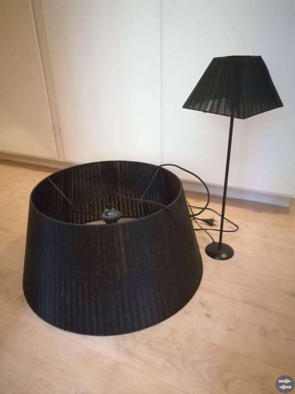 Taklampa och bordslampa