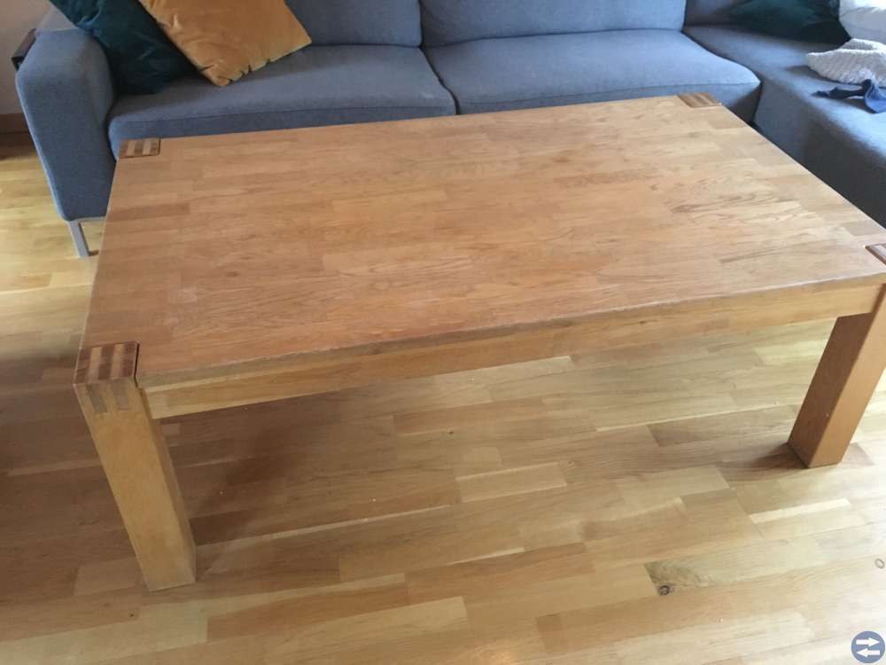Soffbord i massiv ek