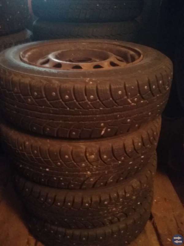 Dubbhjul Ford Fiesta -95