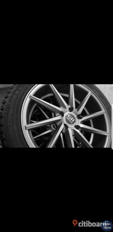 Kompletta vinterdäck Nokian 235/45 18