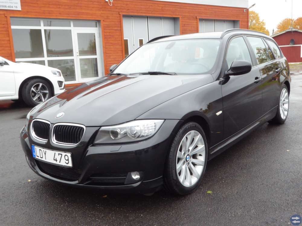 BMW 318D KOMBI 2011