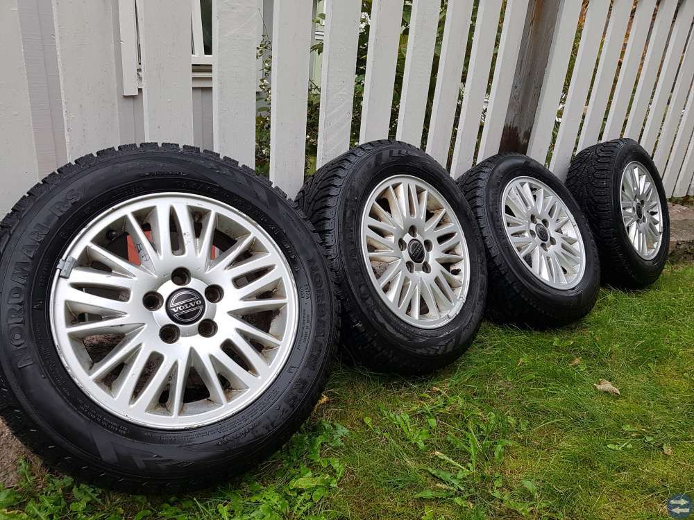 4 Friktionsdäck för V 70 195/65 R 15 M+S