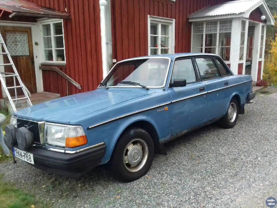 Volvo 240 DL