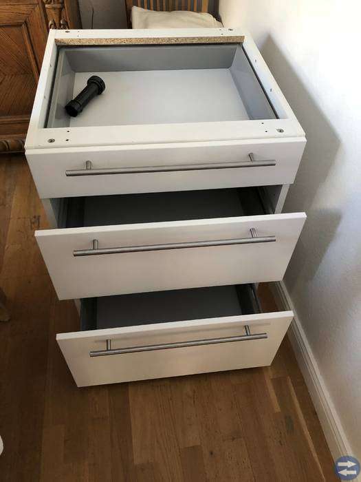 Köpes underskåp till kök 60cm