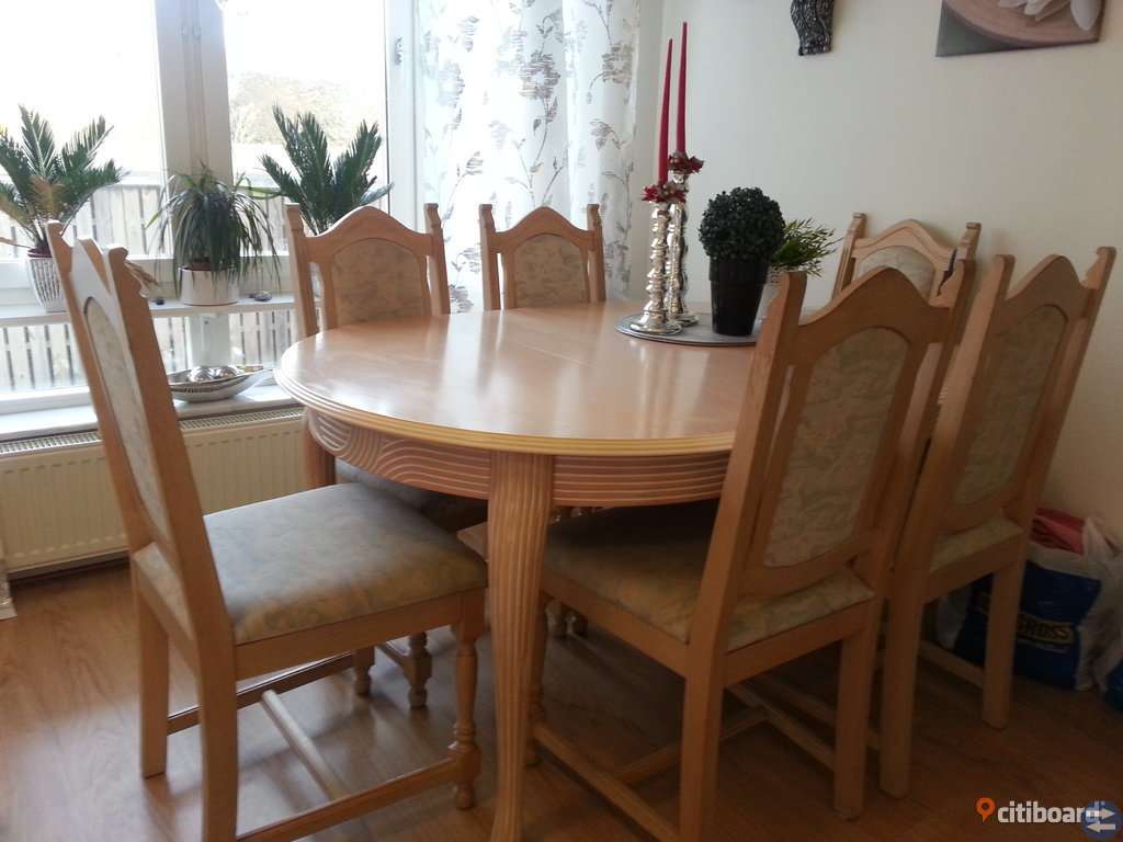 Först till kvarn Matbord+6 stolar