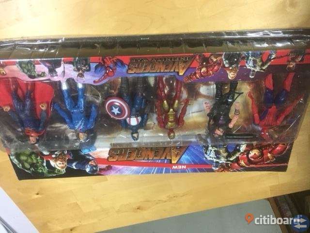 AVENGERS 6 ST FIGURER