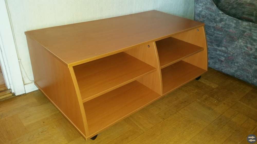 Tv bänk