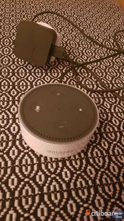 Amazon echo dot gen 2.