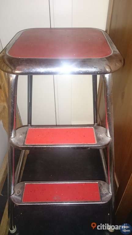Hederlig gammal 50 tals pall