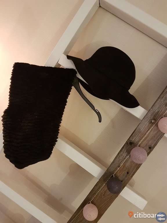 Fuskpäls krage/halsduk och hatt