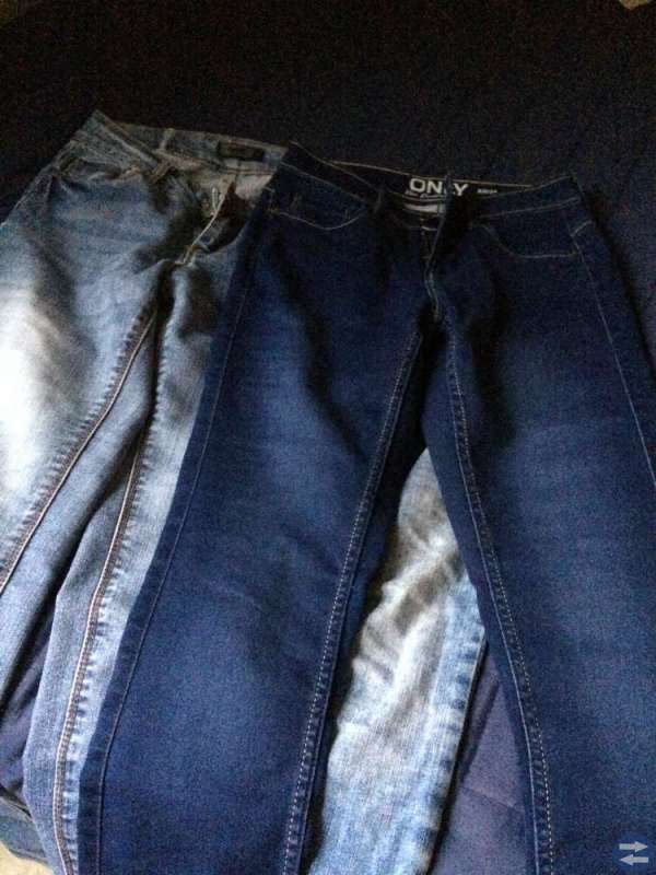 Jeans till försäljning