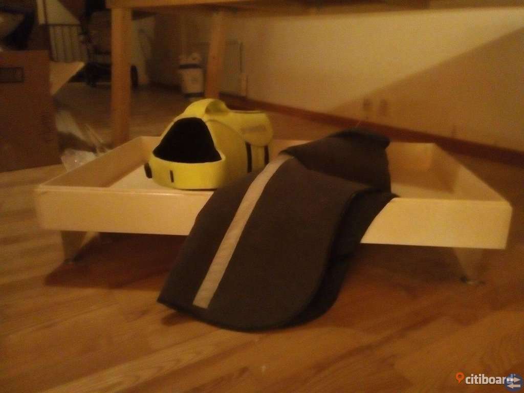 Hund säng, flytväst och hundtäcke