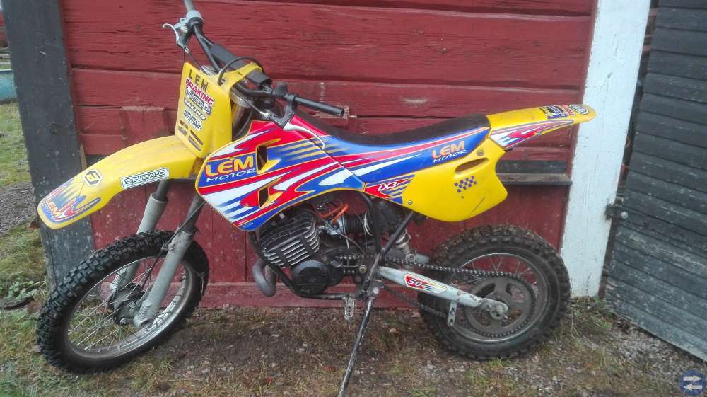 Lem 50cc objekt. Bud