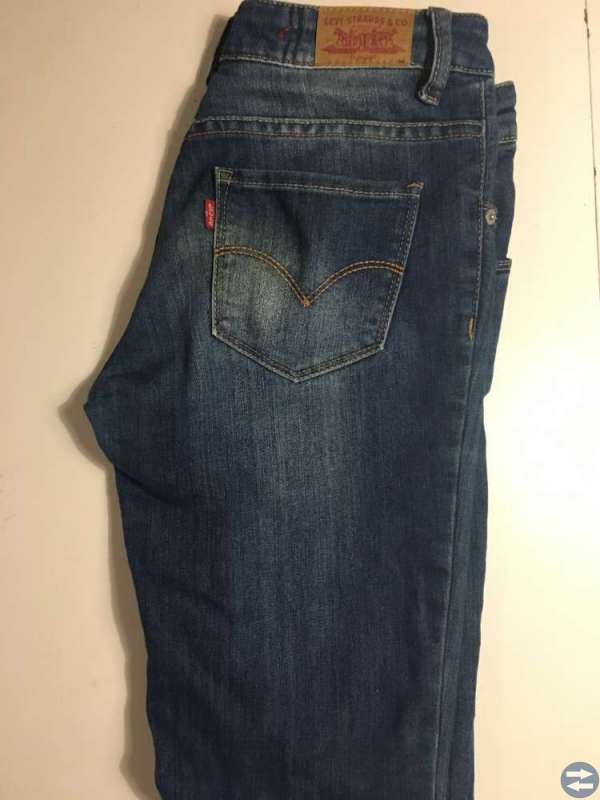 Levis jeans barn