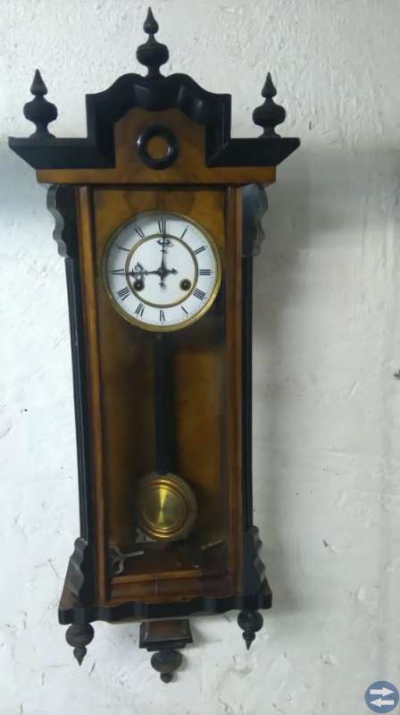 Väggklocka Junghans sent 1800-tal