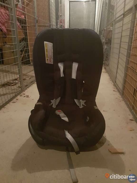 Britax two-way