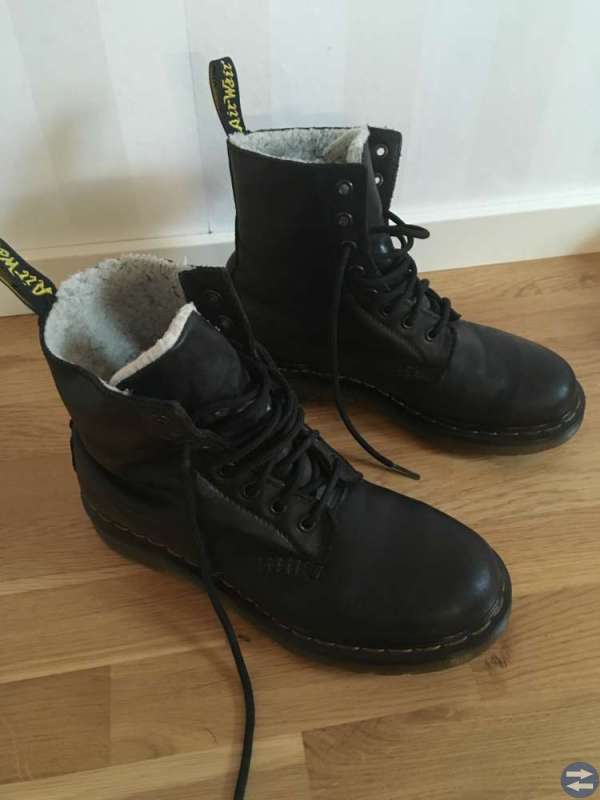Doc Martens kängor svarta stl 38