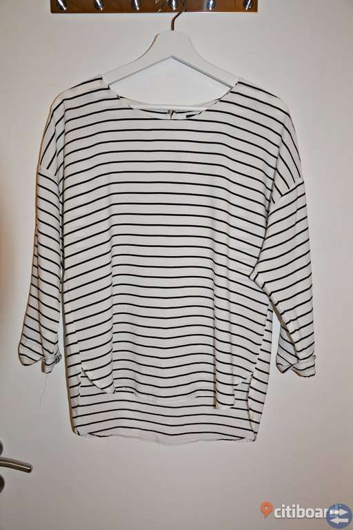 Randig blus