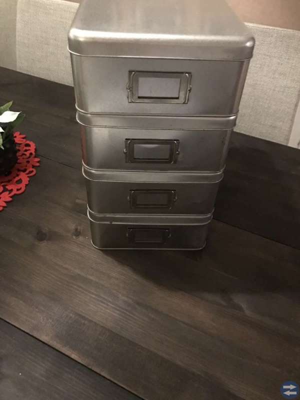 Stapelbara plåtlodor