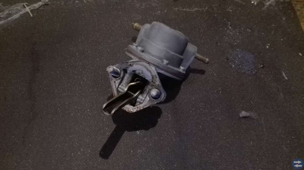 Bränslepump Volvo 740 mekanisk