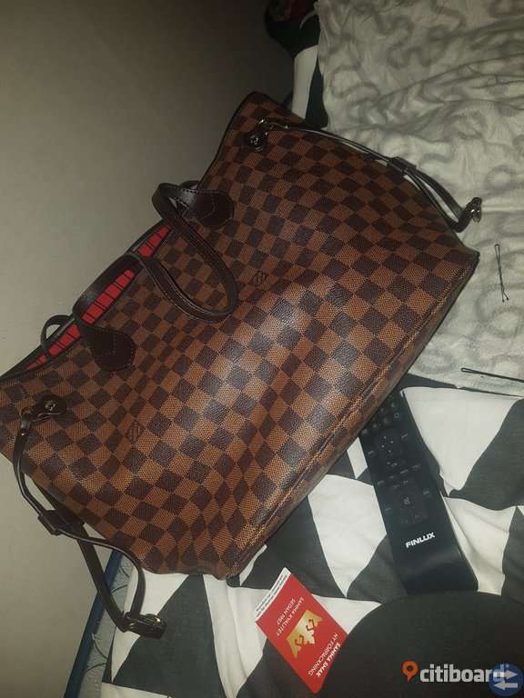 Louis Vuitton väska