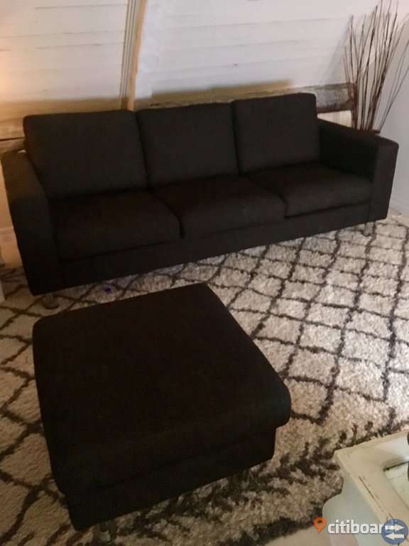 Soffa och fotpallar från Mio