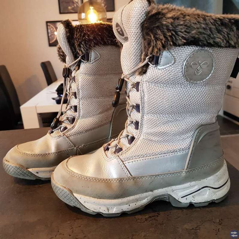 Hummel vinterkängor stl 32