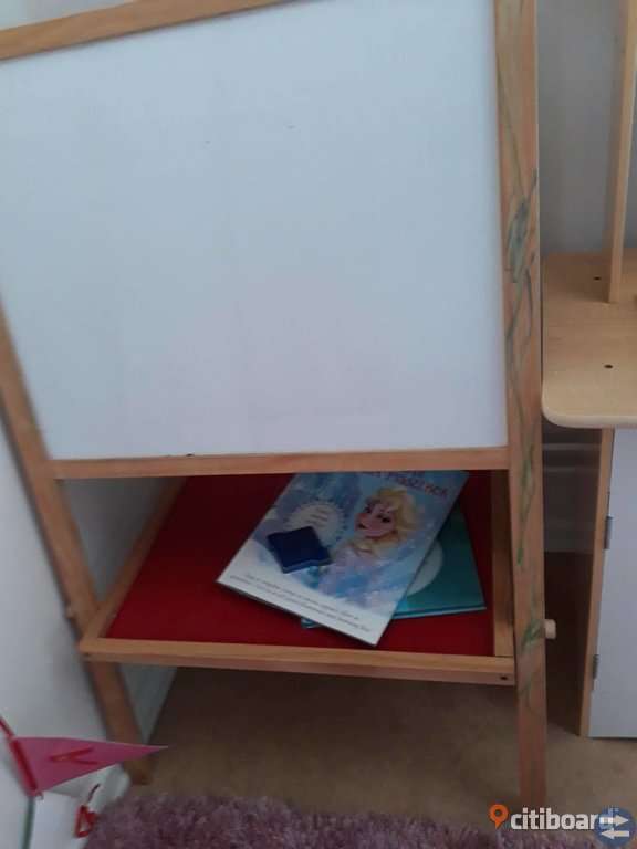 Griffeltavla och Whiteboard för barn