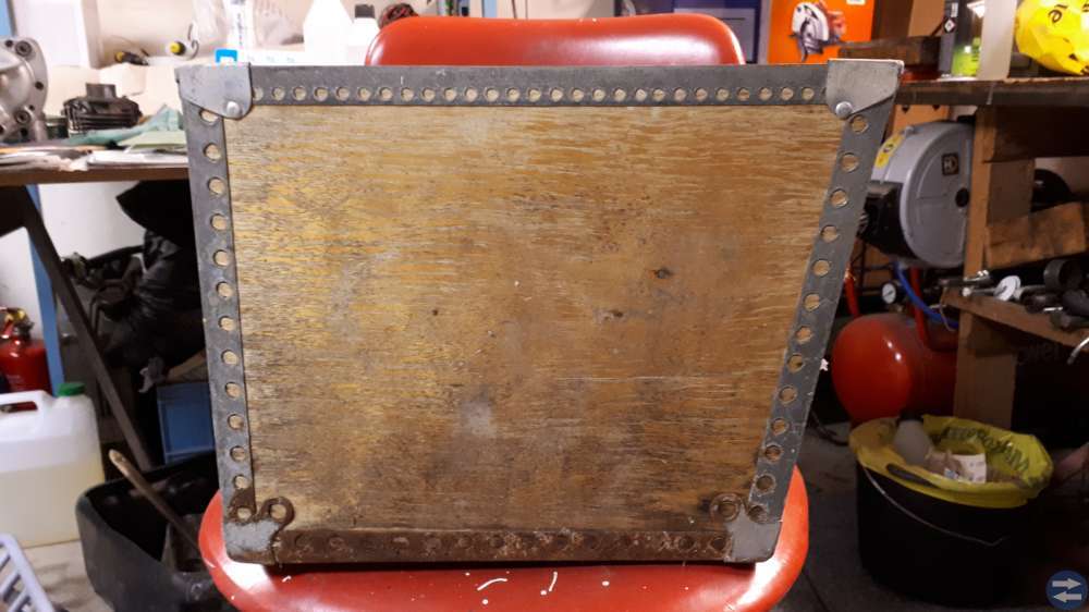 Plywoodlåda köpes