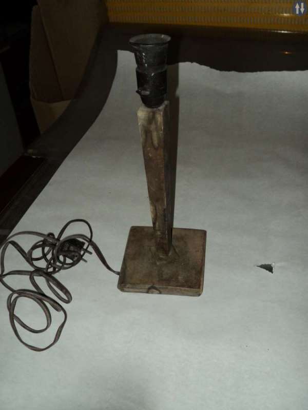 Antik bords lampa