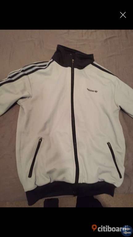 Addidas tröja