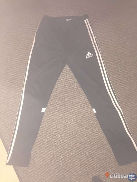 Addidas byxor