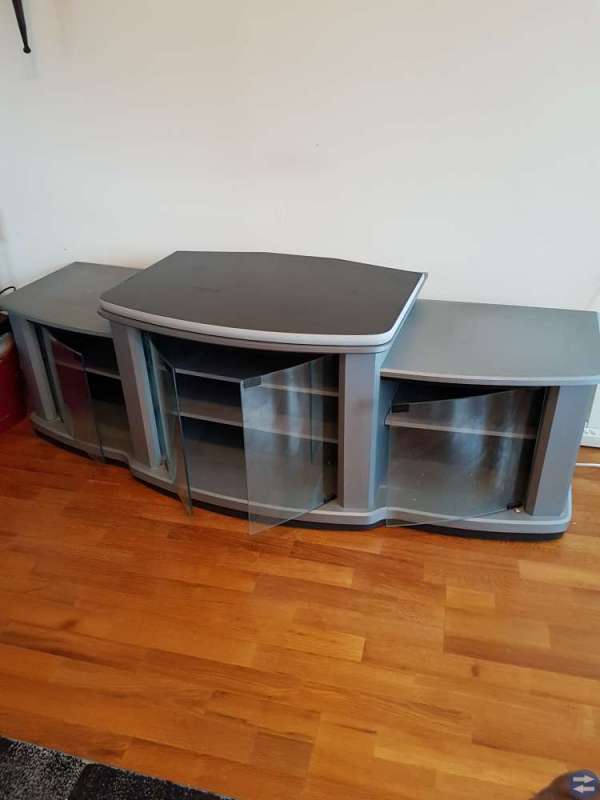 TV-bänk