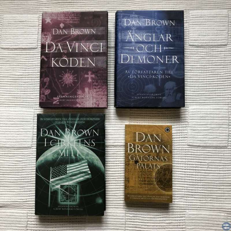 Dan Brown - inbundna böcker i nyskick