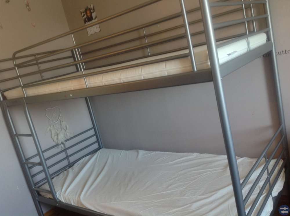 Våningssäng från IKEA i topp skick