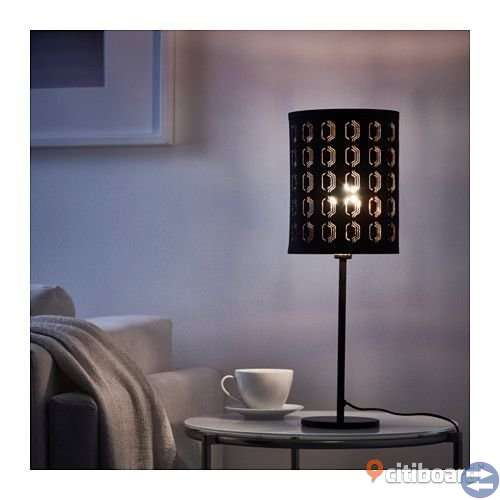 Liten bordslampa/ taklampa säljs