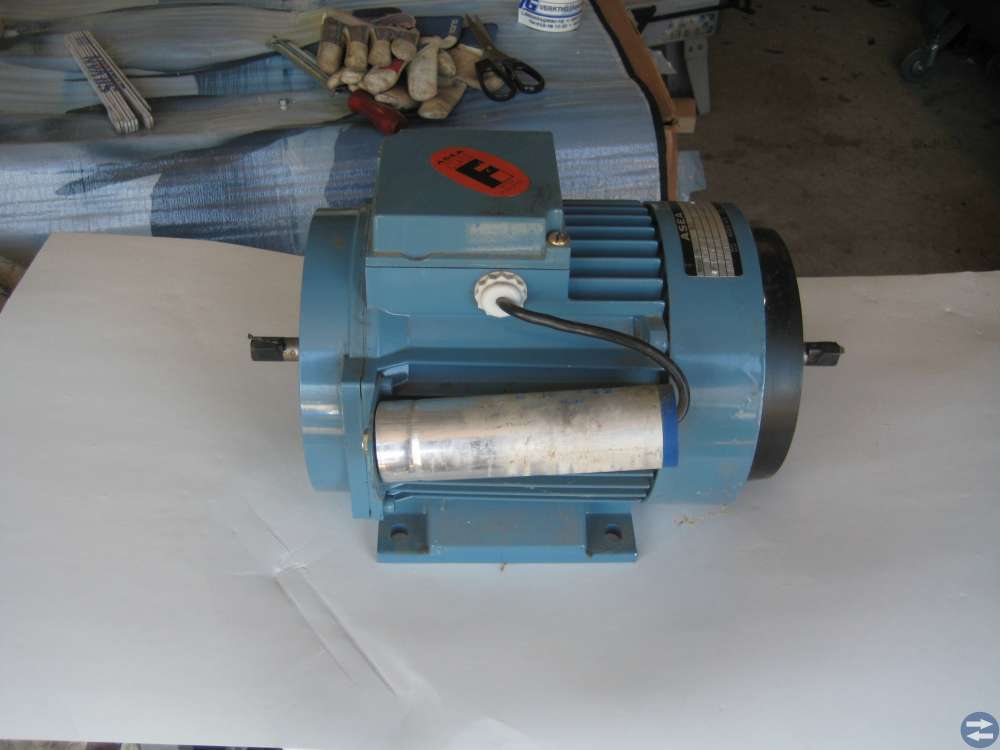 Elmotor