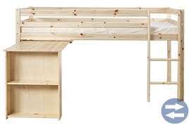 Loftsäng med inbyggt skrivbord och hylla