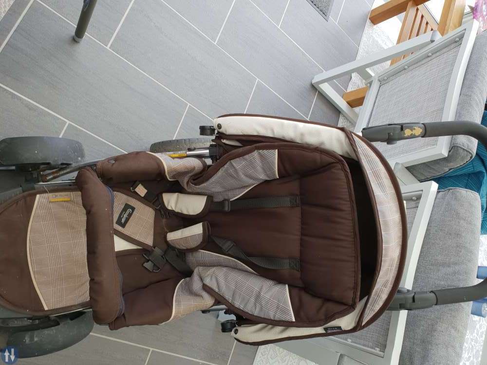 Barnsittvagn