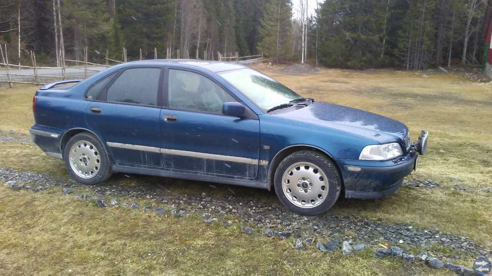 S40 t4 99