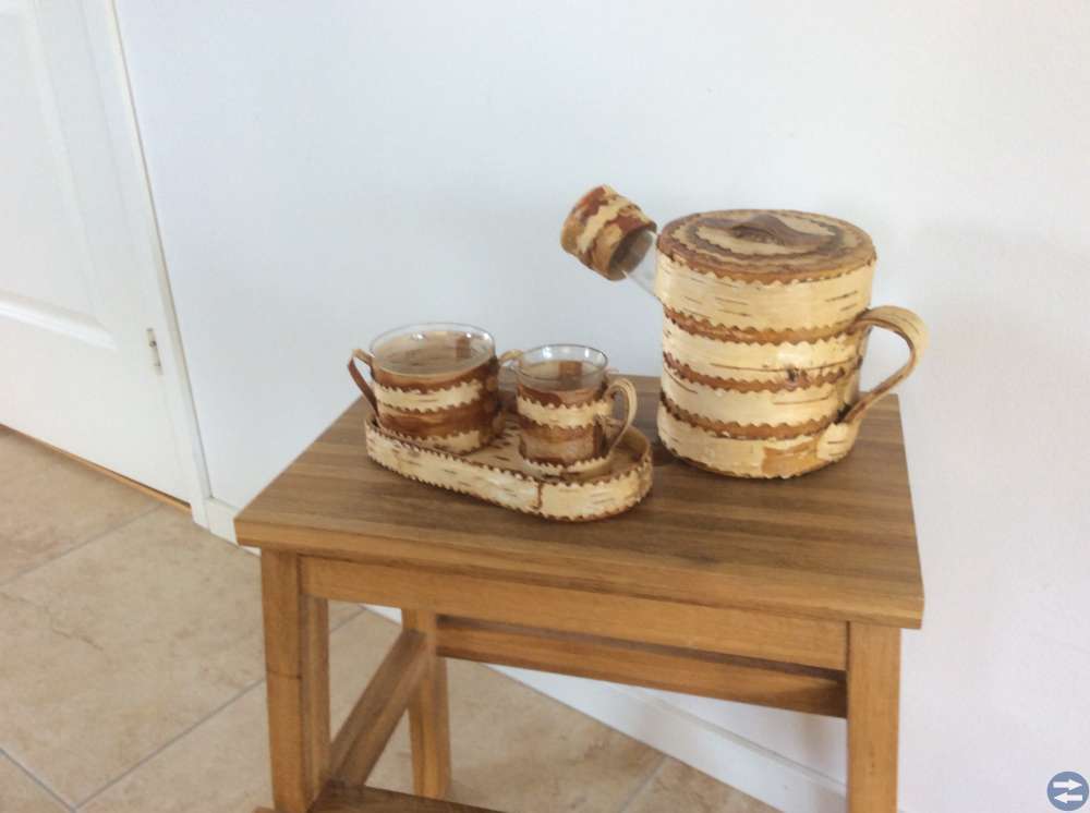 Kaffepumpa från Småland handgjord +sockerskål gräd