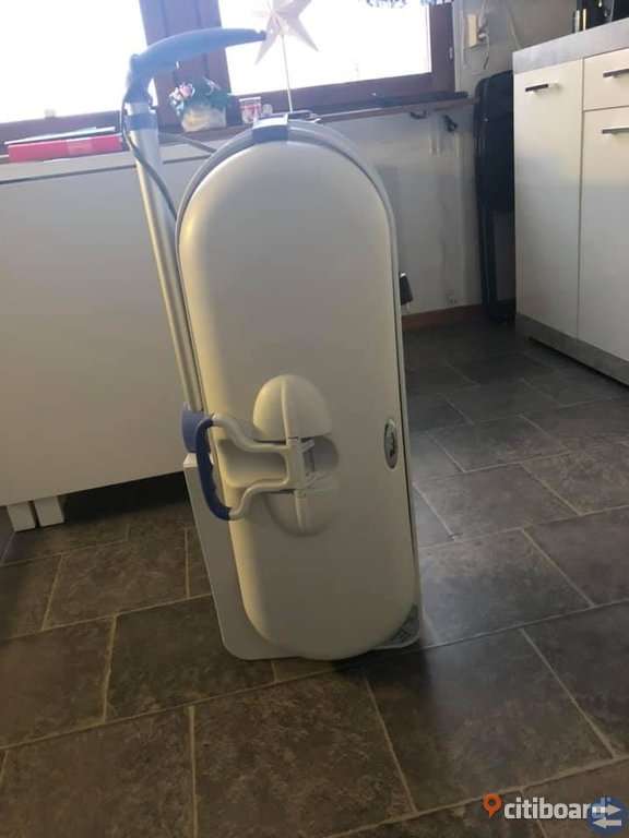 Steam iron