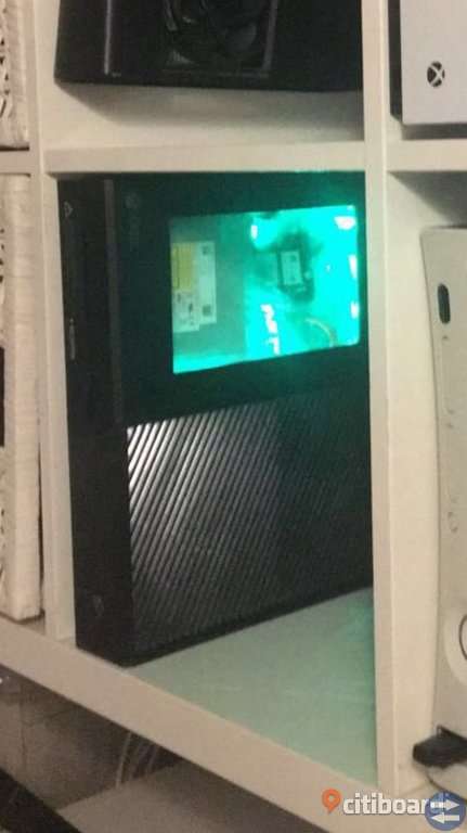 Xbox one, med ruta och led