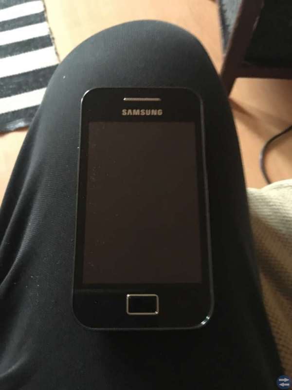 Äldre version av samsung, modell GT-S5830i