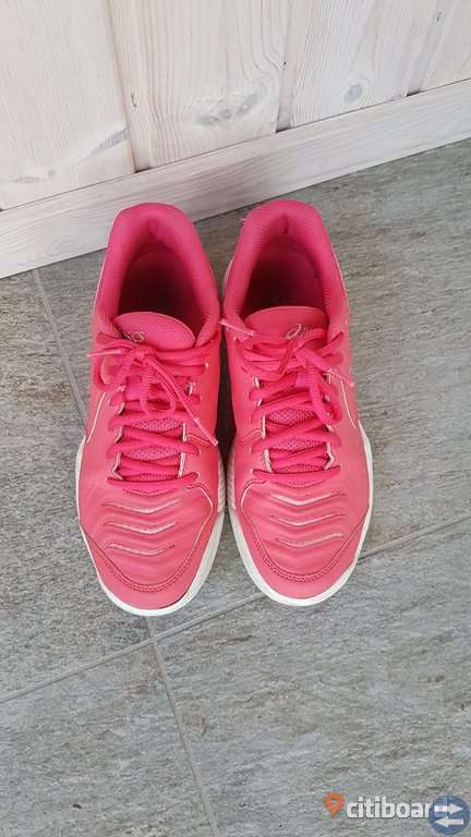 Fina barn skor stl 37