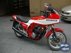 Sökes,Honda CB900 F2 Boldor el Honda CBX 1000,
